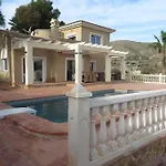 וילה Solymar